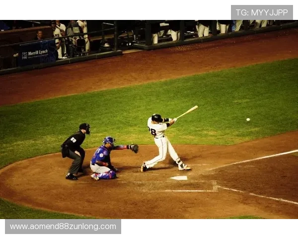 尊龙铠时，勇敢追逐梦想的勇士之路