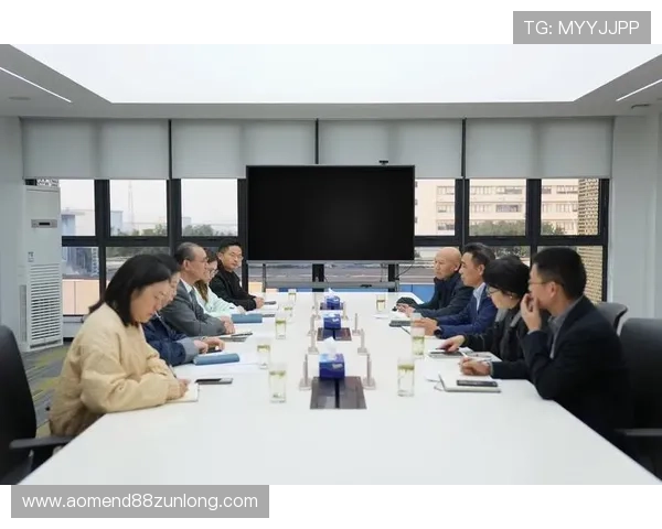 尊龙新版人生就是博！掌握游戏中人生决策的关键技巧与策略分析